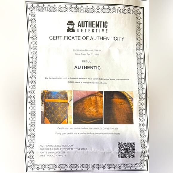 LOUIS VUITTON Danube Crossbody w/Box, Dust Bag, 1 Ribbon, 2 Bag Charms & COA.EUC - Picture 16 of 16